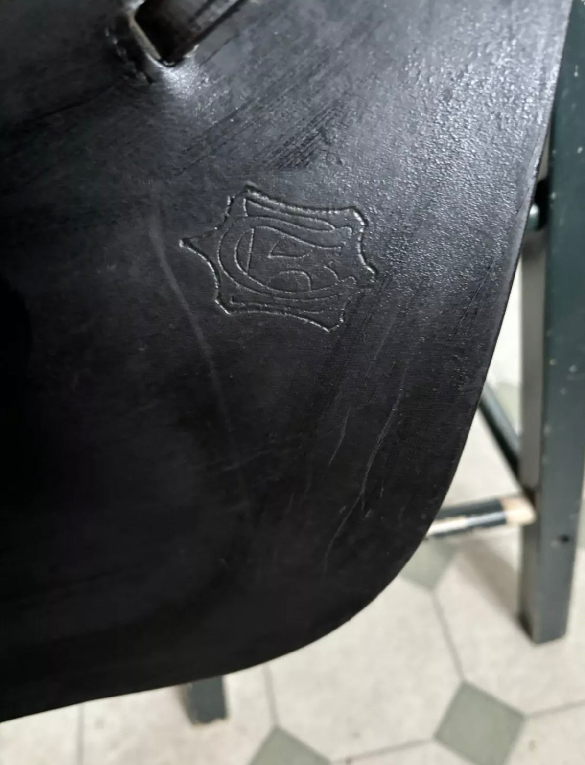 ZPL08 - Black Cliff Barnsby GP Saddle 17.5" Medium Fit