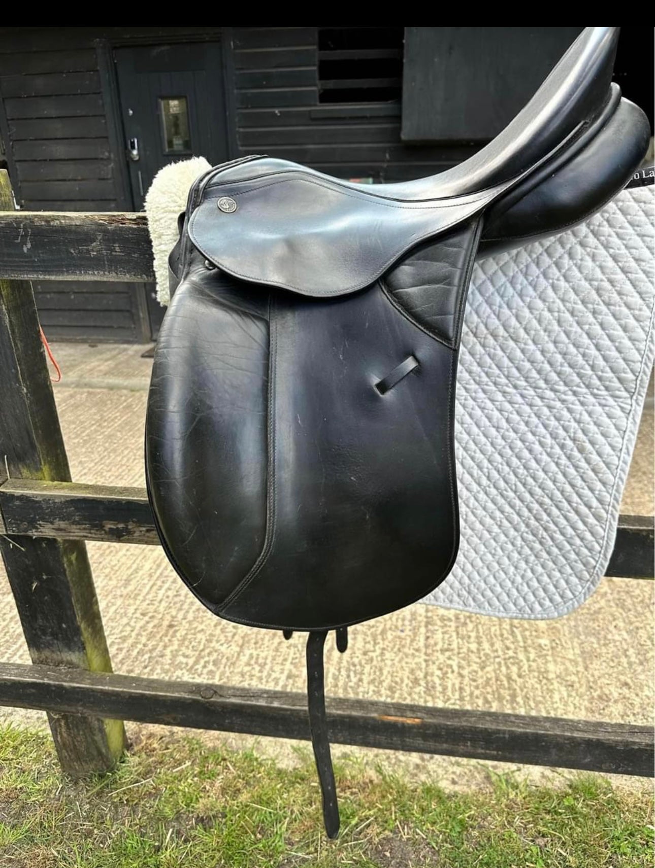 ZPL09 - Black Kieffer Leipzig Dressage Saddle 17.5" Narrow Fit