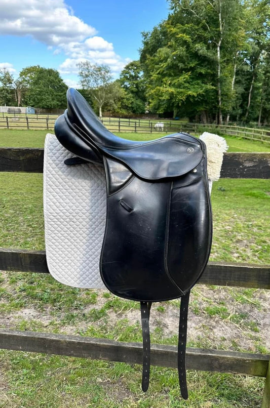 ZPL09 - Black Kieffer Leipzig Dressage Saddle 17.5" Narrow Fit